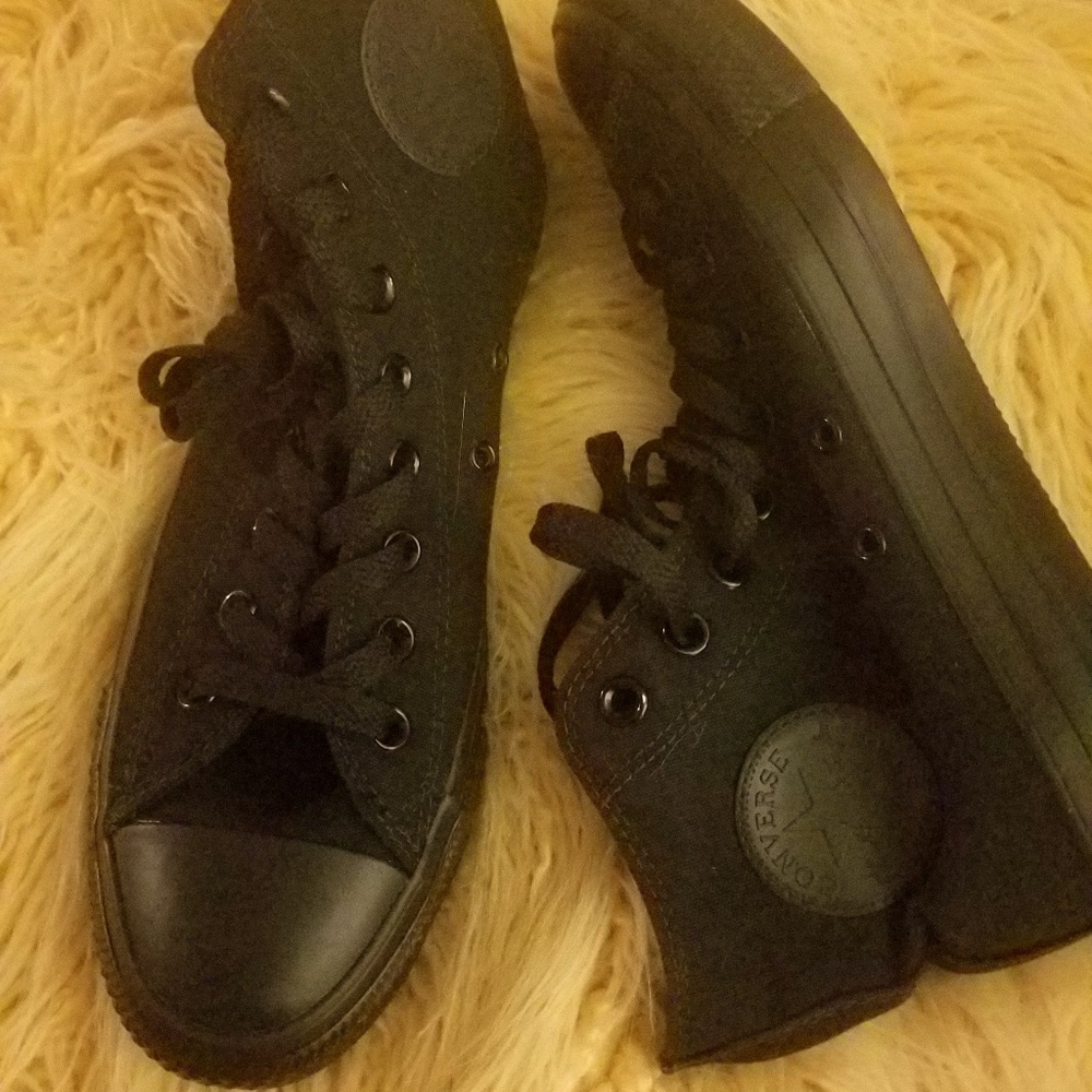 Converse Sneakers